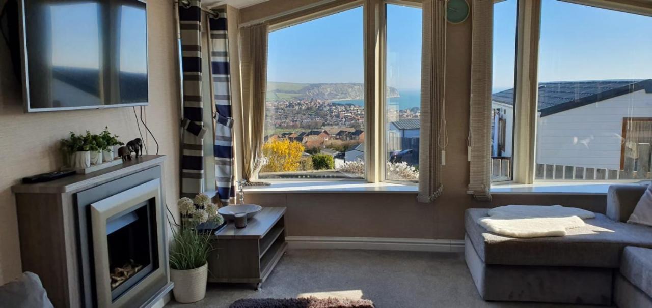 Lodge Seaview Суонидж Екстериор снимка