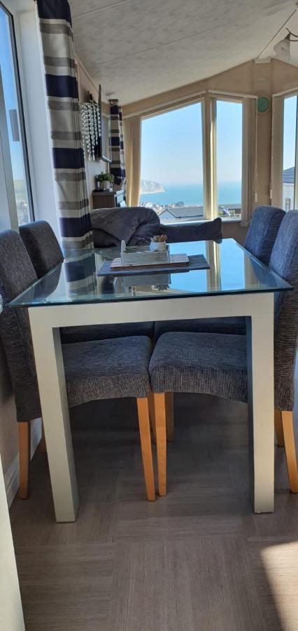 Lodge Seaview Суонидж Екстериор снимка